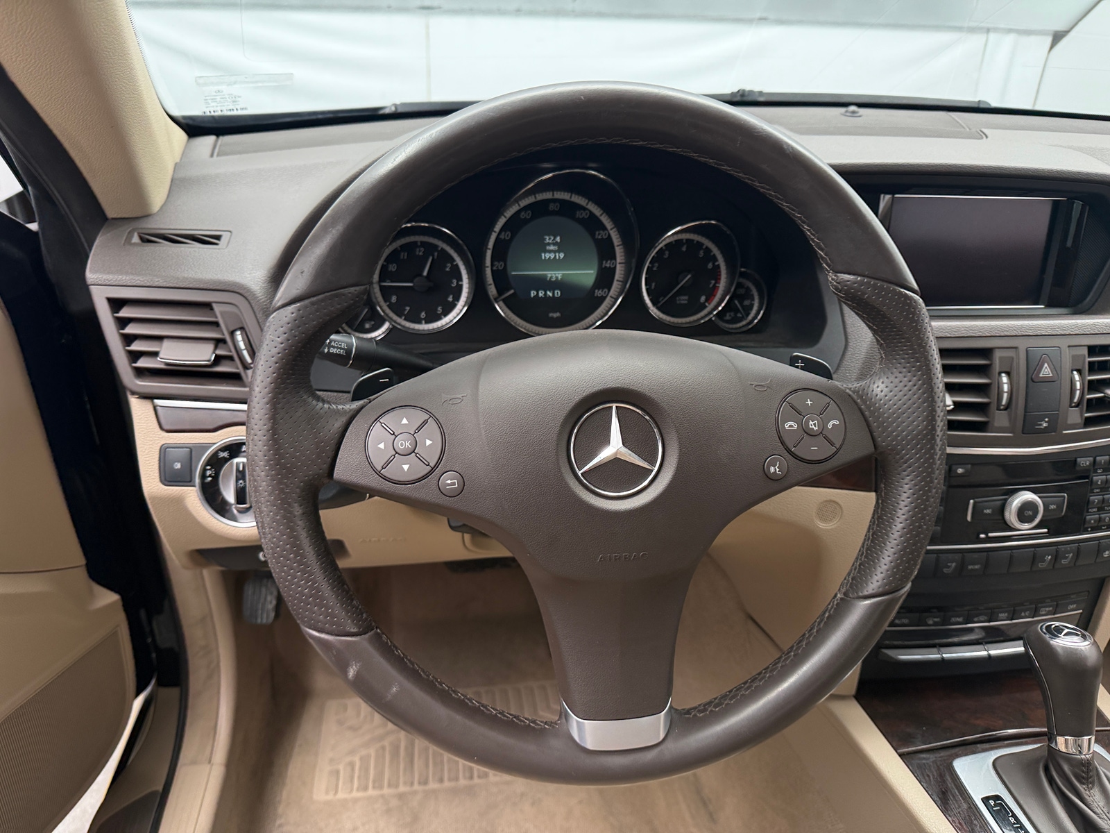 Thumbnail: 2011 Mercedes-Benz E-Class - 4