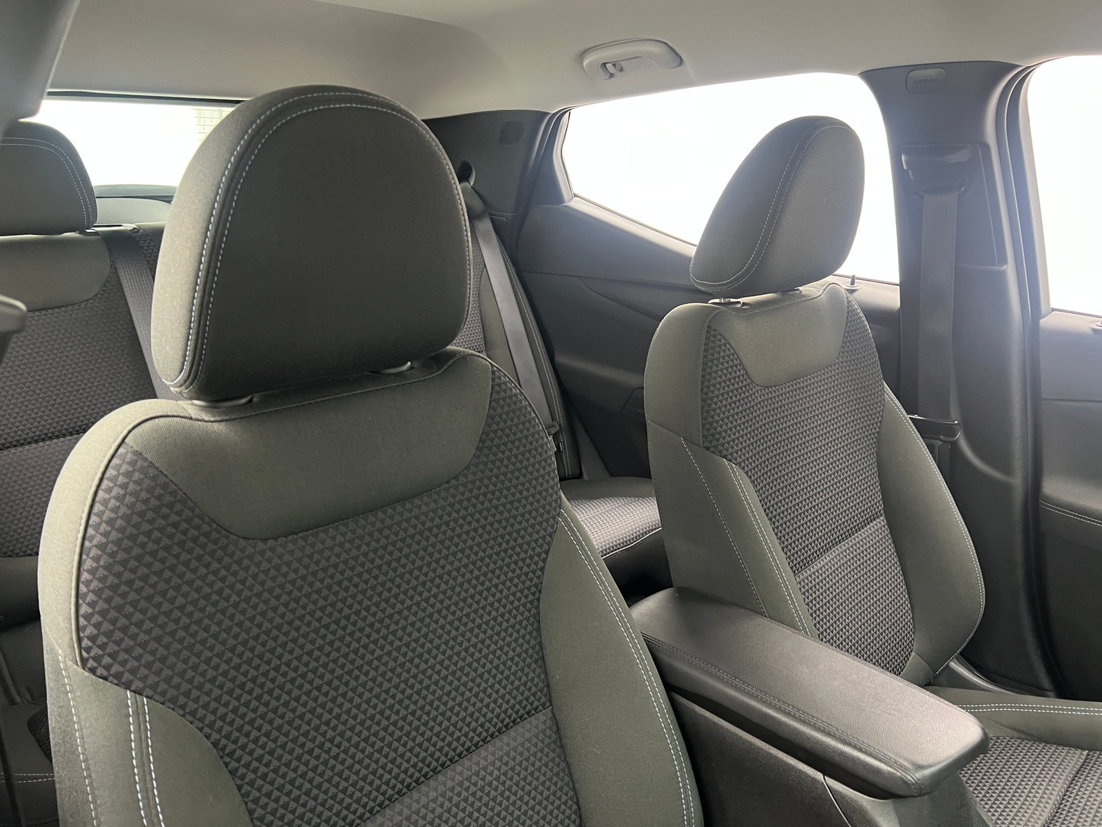 Thumbnail: 2023 Chevrolet Bolt EUV - 2