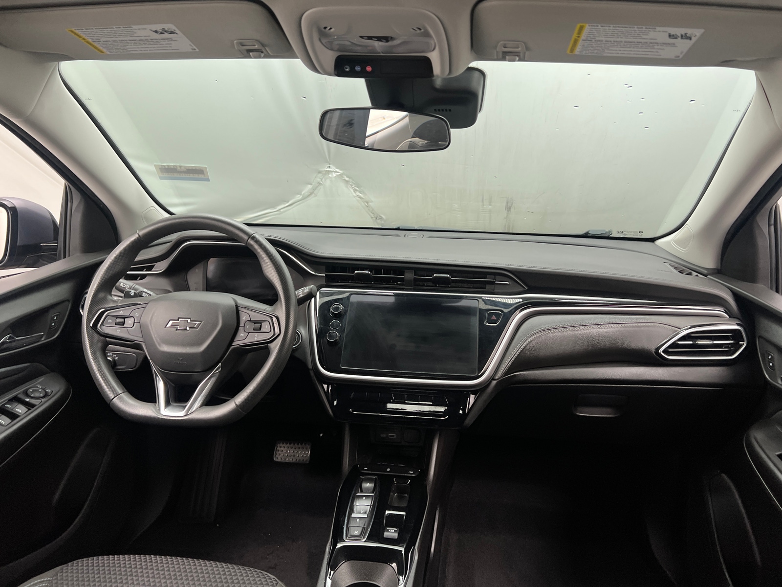 Thumbnail: 2023 Chevrolet Bolt EUV - 3