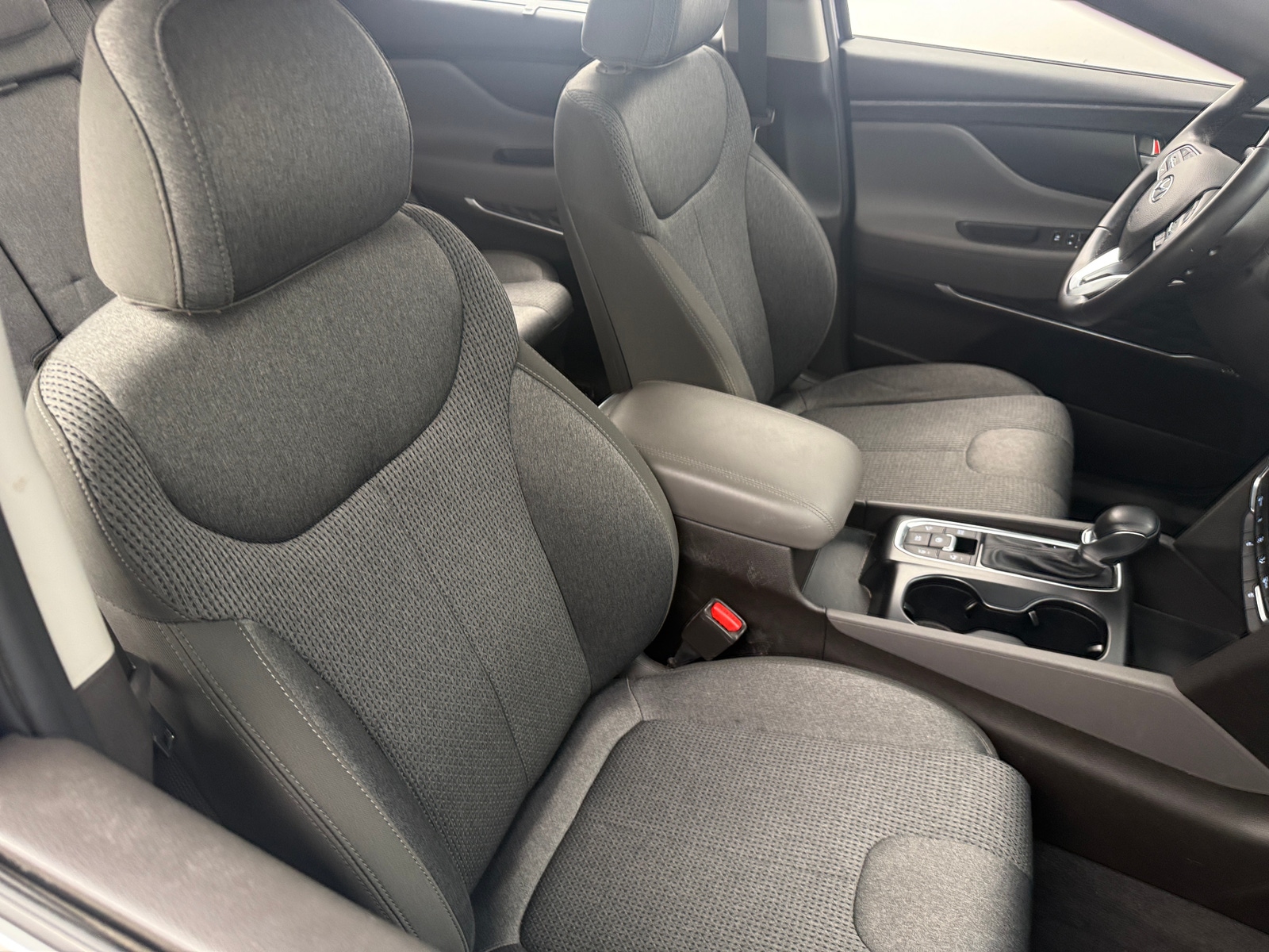 Thumbnail: 2019 Hyundai Santa Fe - 2