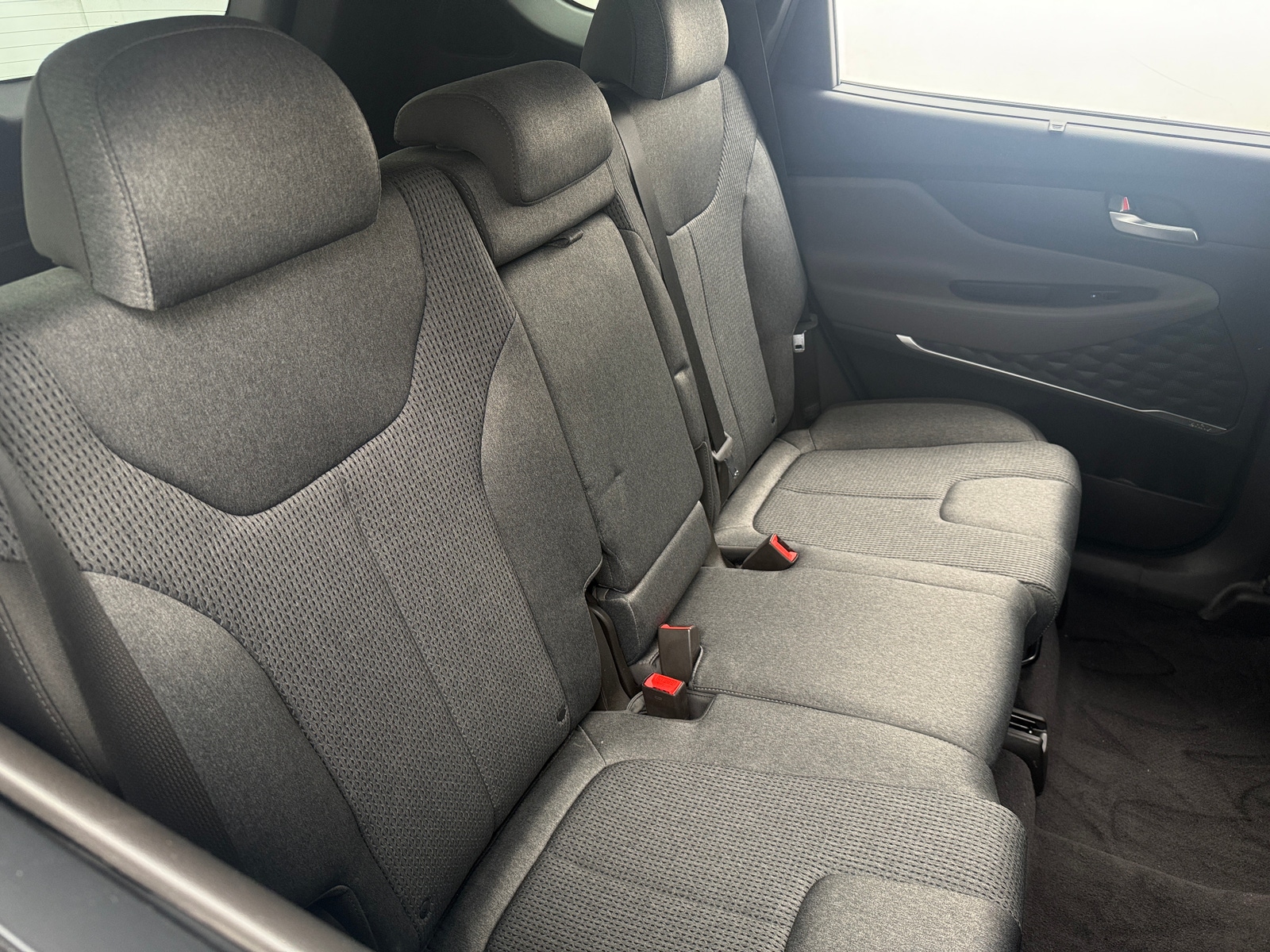 Thumbnail: 2019 Hyundai Santa Fe - 6