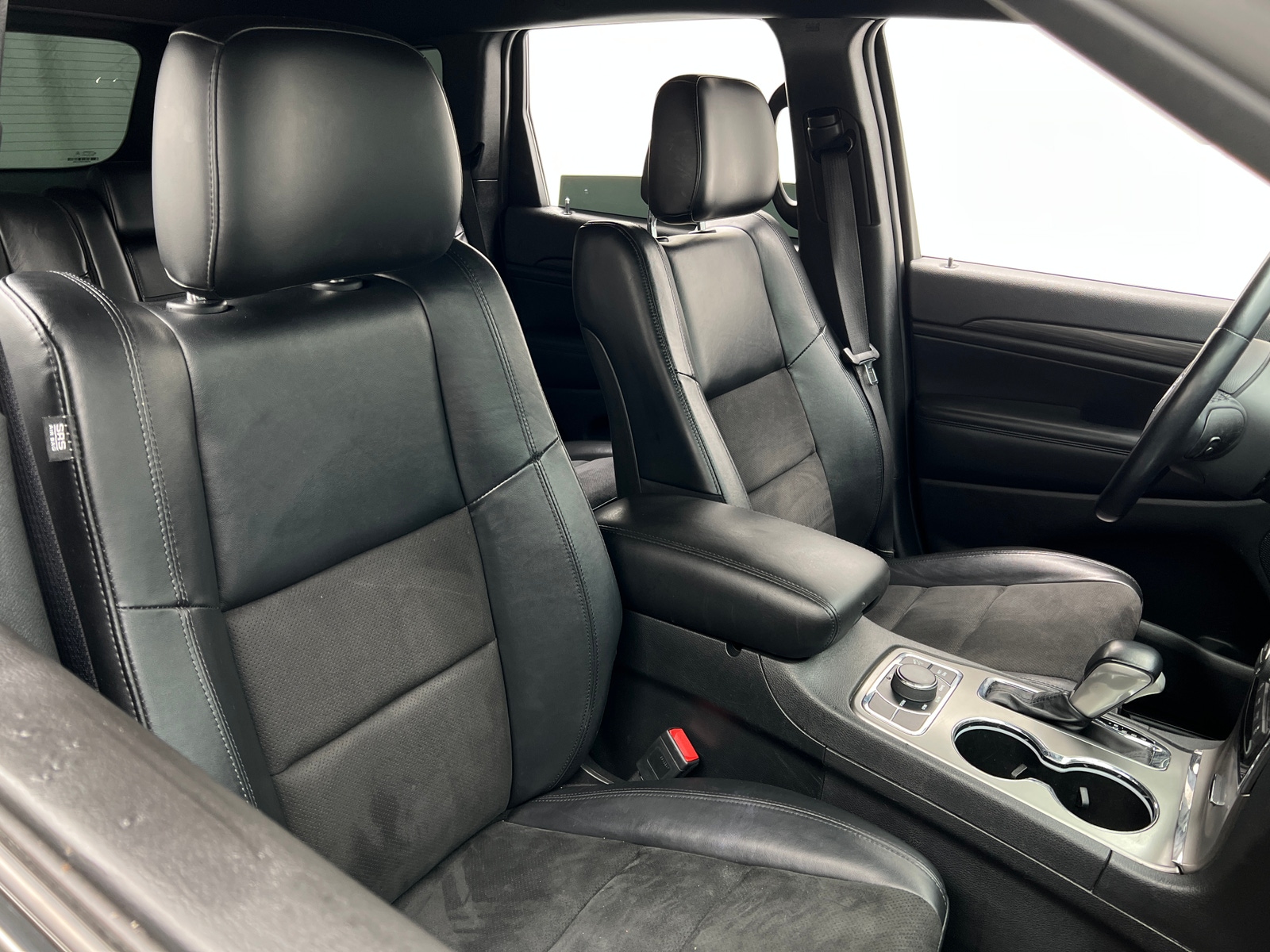 Thumbnail: 2022 Jeep Grand Cherokee - 2