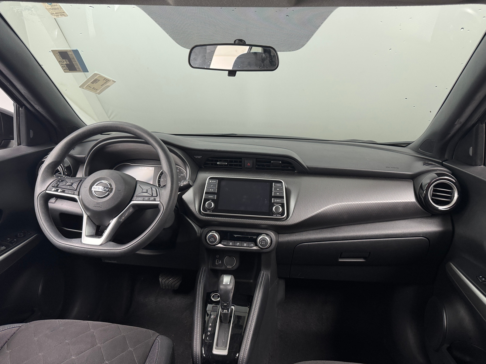 Thumbnail: 2018 Nissan Kicks - 3