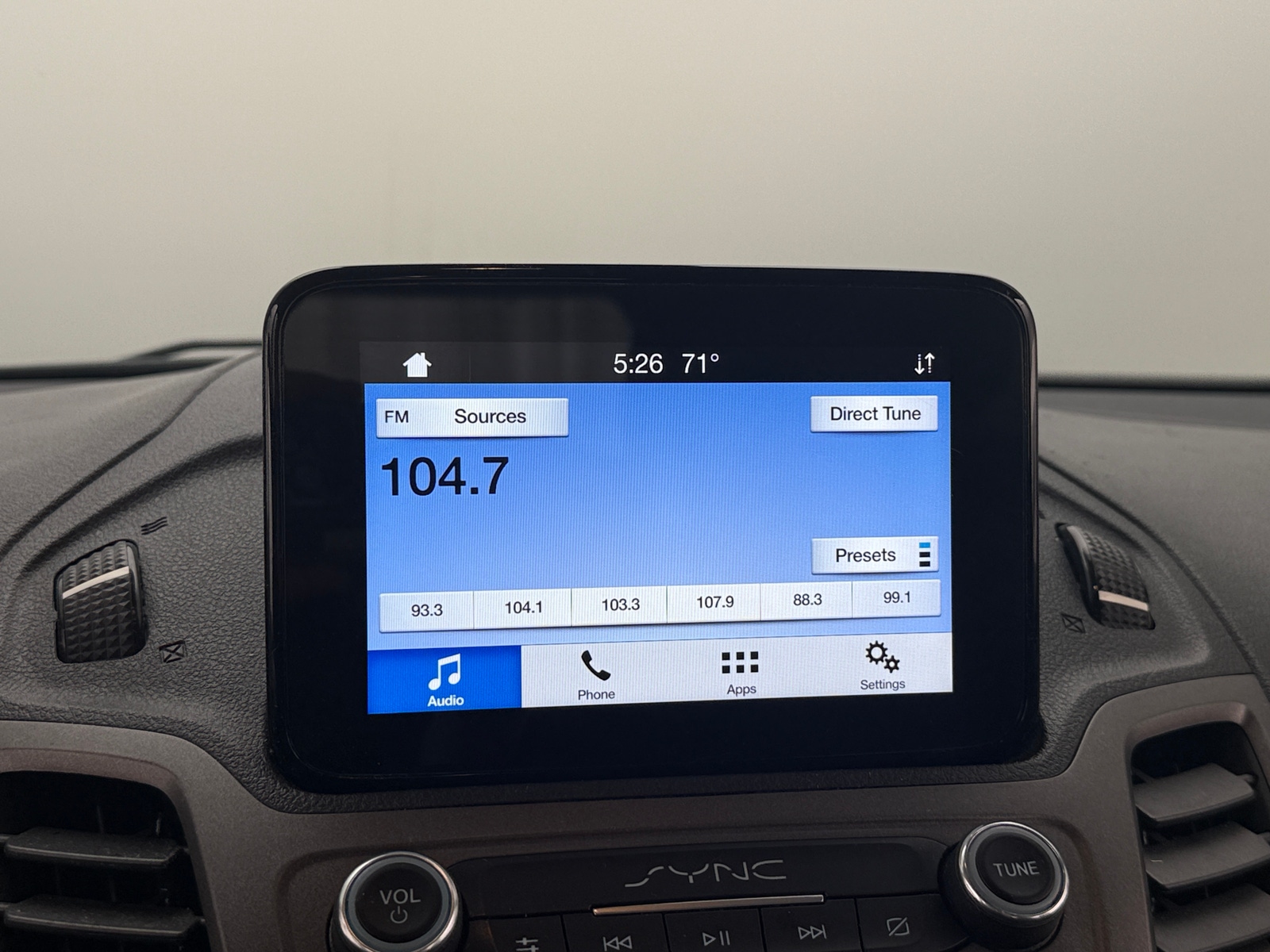 Thumbnail: 2019 Ford Transit Series - 4