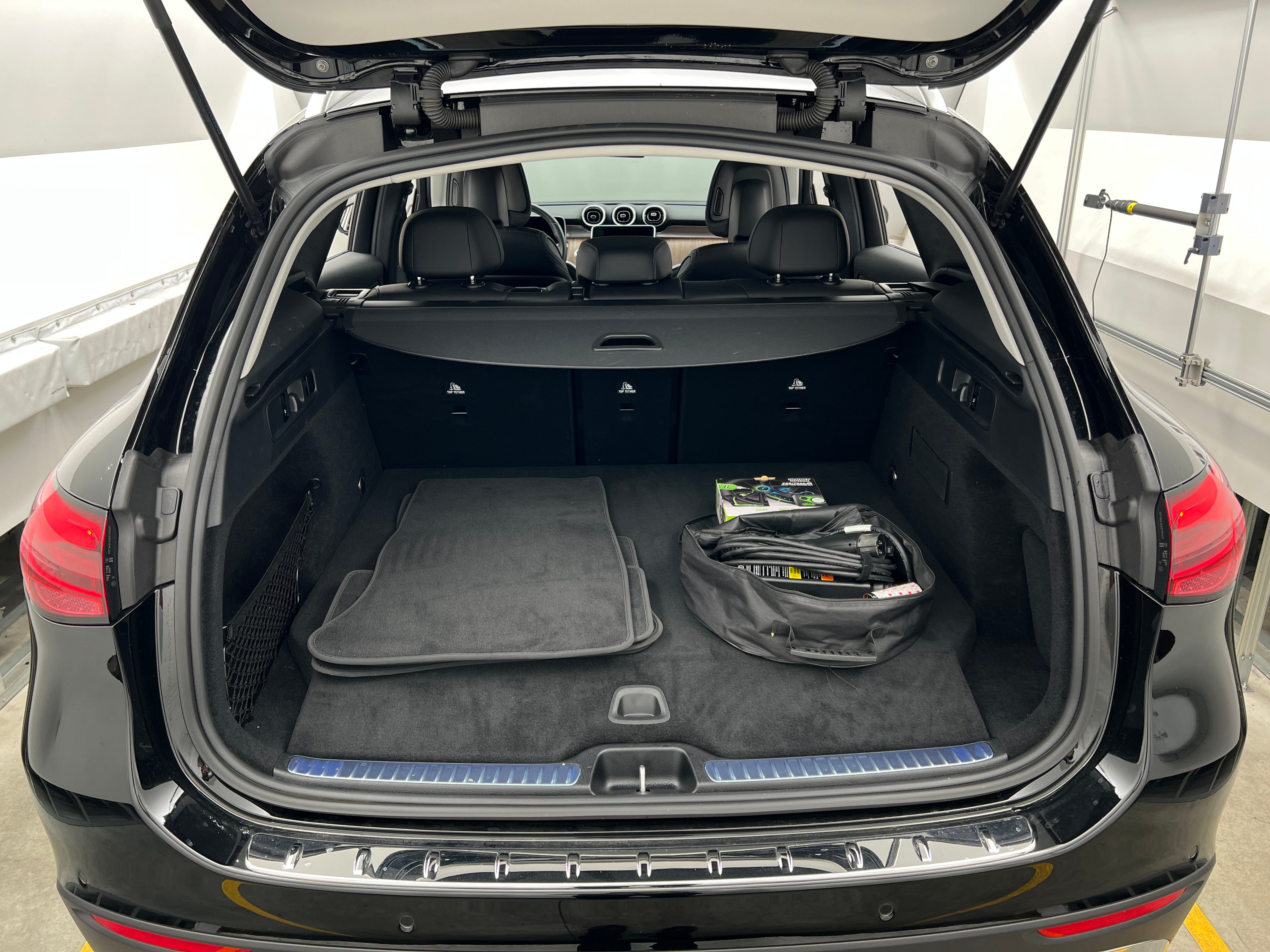 2025 Mercedes-Benz GLC Base - Photo 10