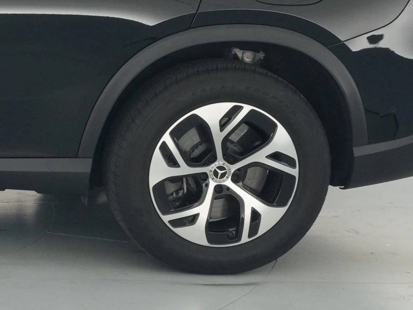 2025 Mercedes-Benz GLC Base - Photo 13