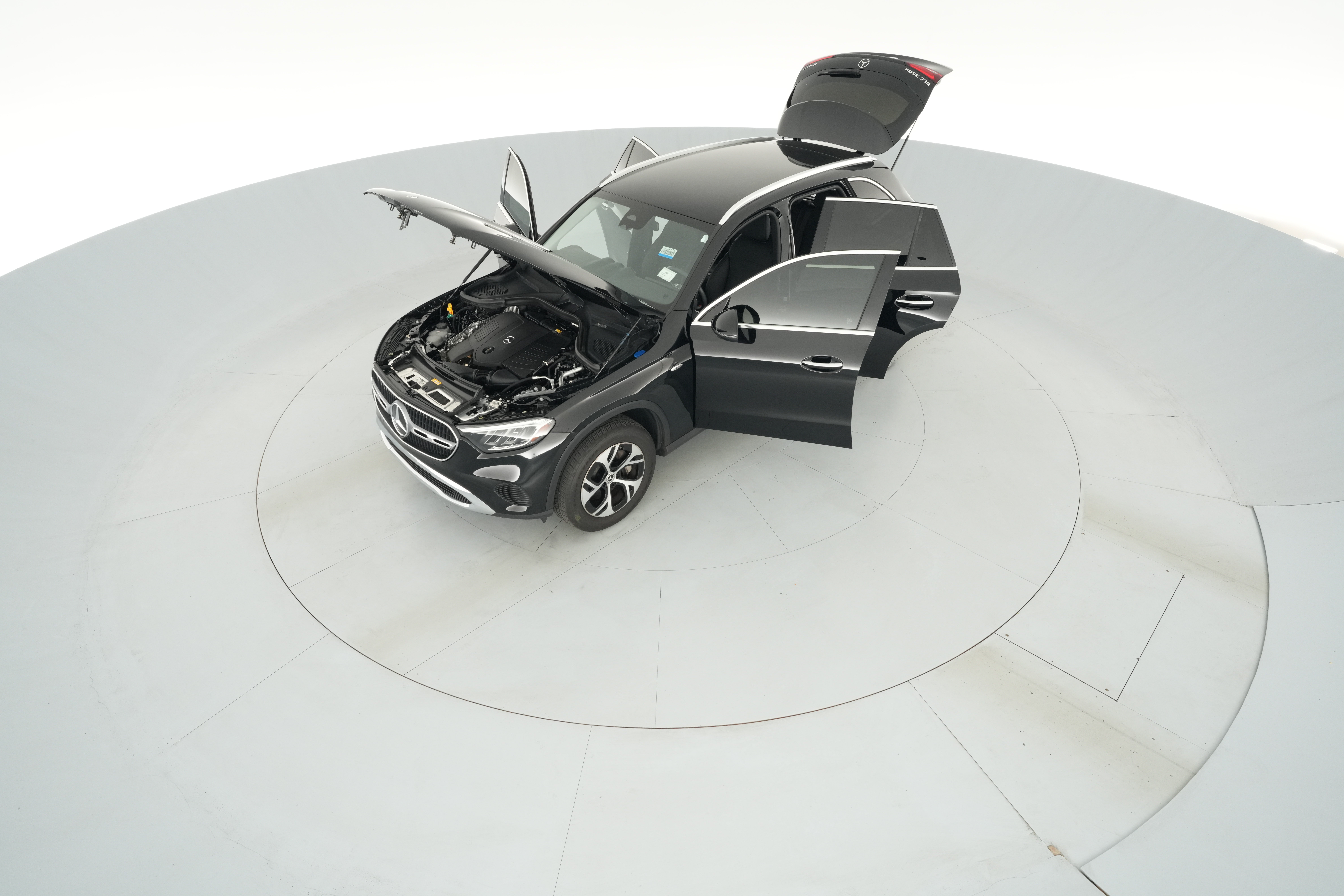 2025 Mercedes-Benz GLC Base - Photo 43