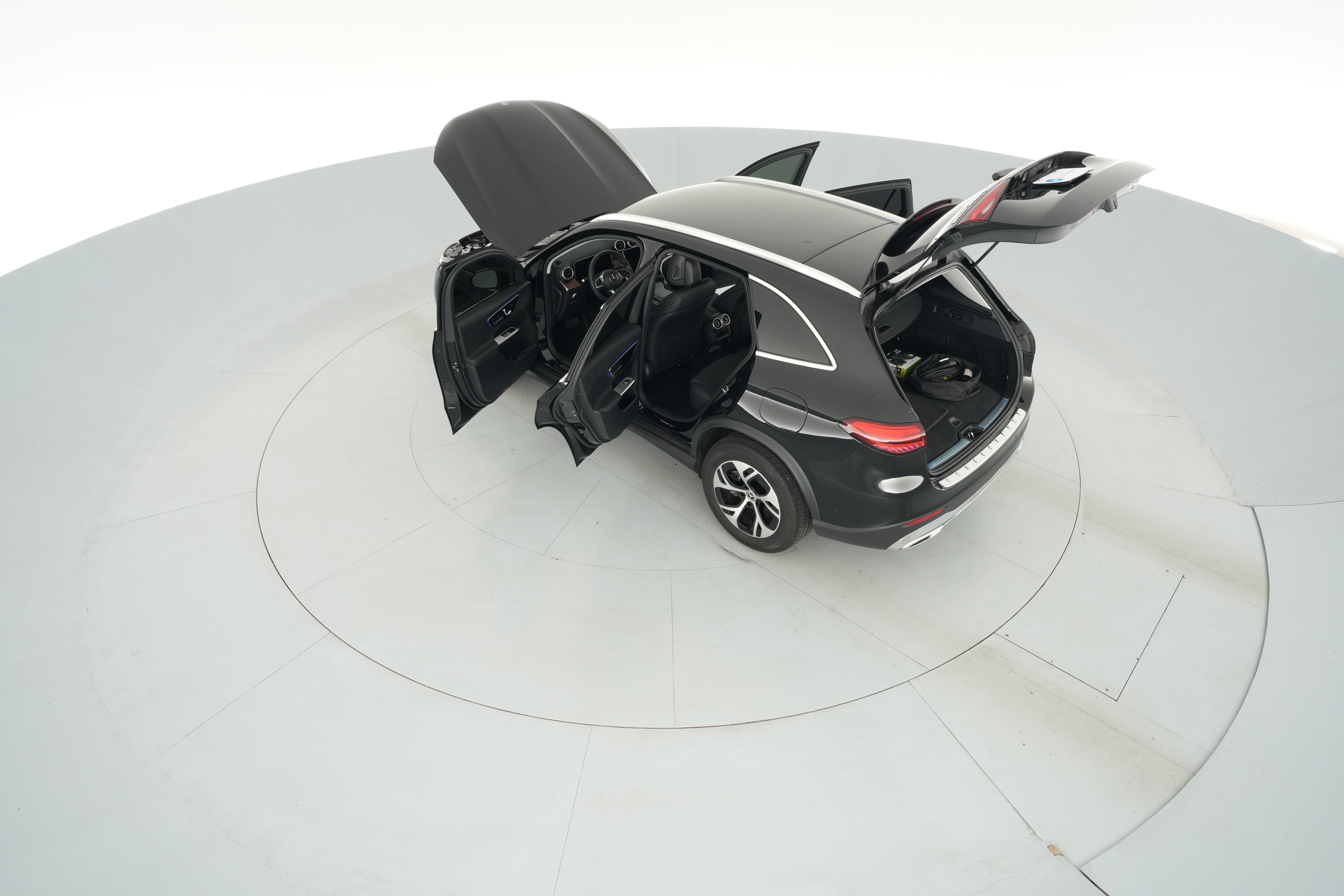 2025 Mercedes-Benz GLC Base - Photo 47