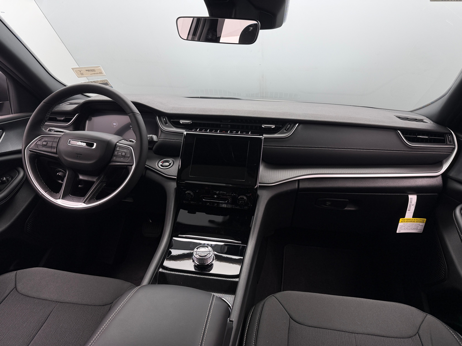 Thumbnail: 2026 Jeep Grand Cherokee L - 3