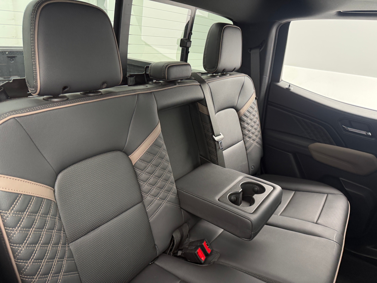 Thumbnail: 2024 GMC Canyon - 5