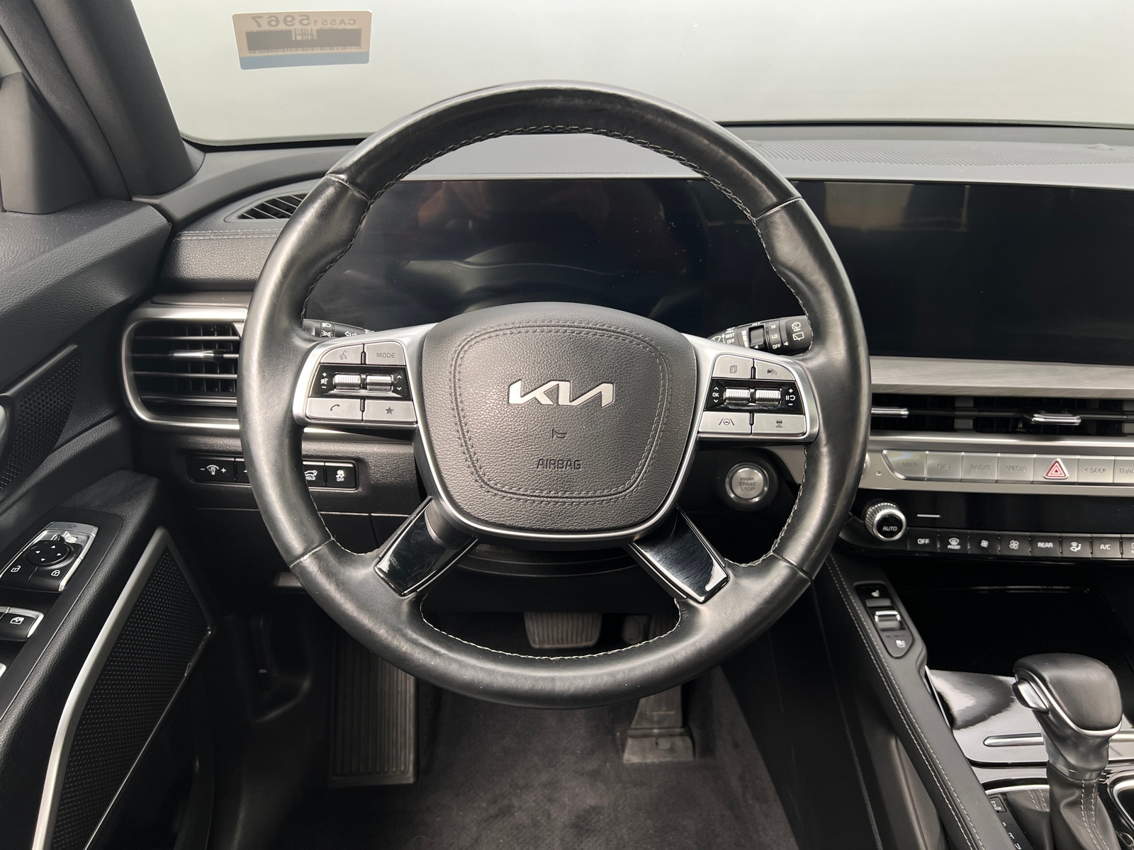 Thumbnail: 2023 Kia Telluride - 4