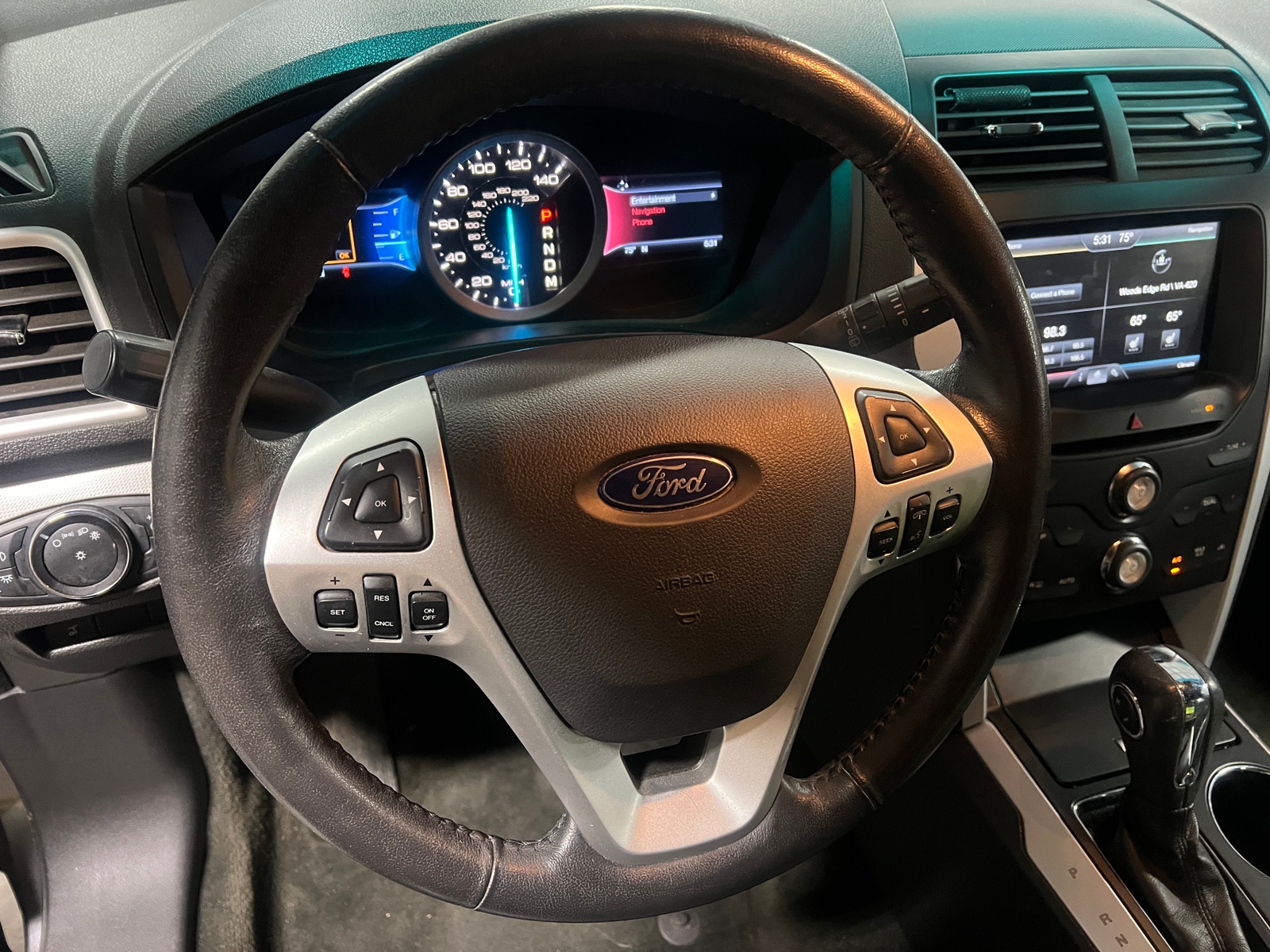 Thumbnail: 2014 Ford Explorer - 5