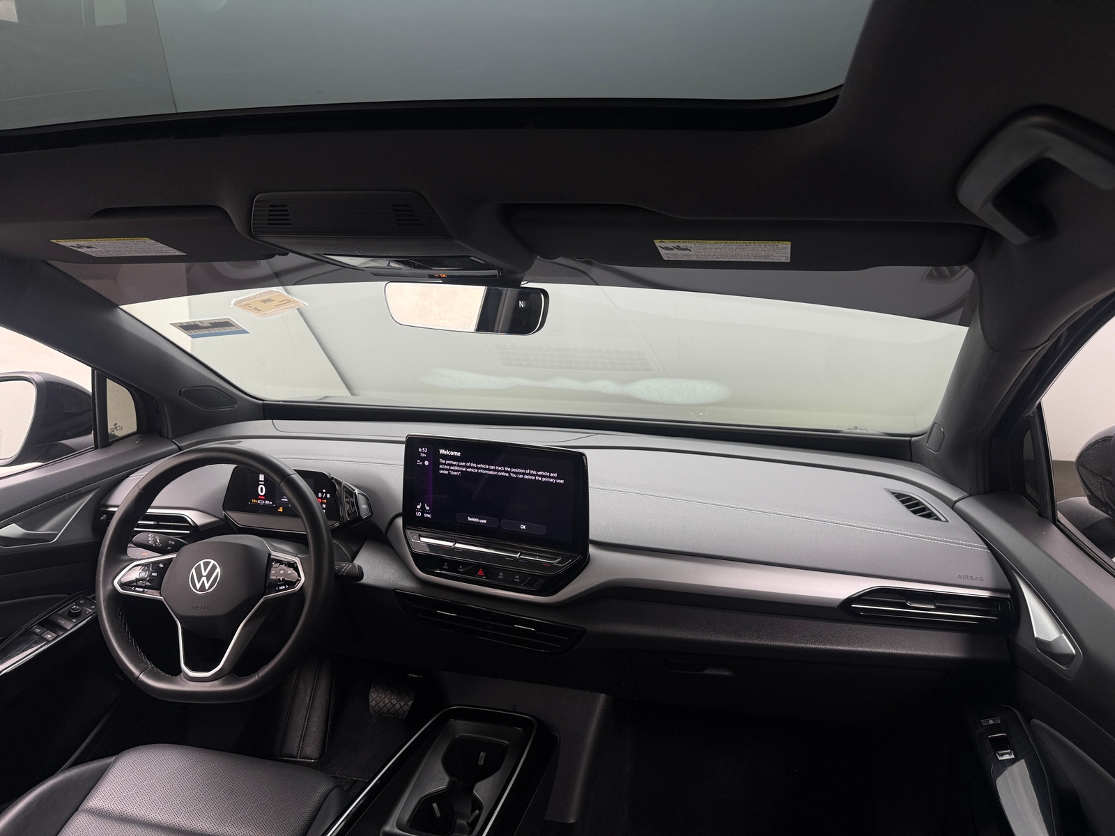 Thumbnail: 2023 Volkswagen ID.4 - 2