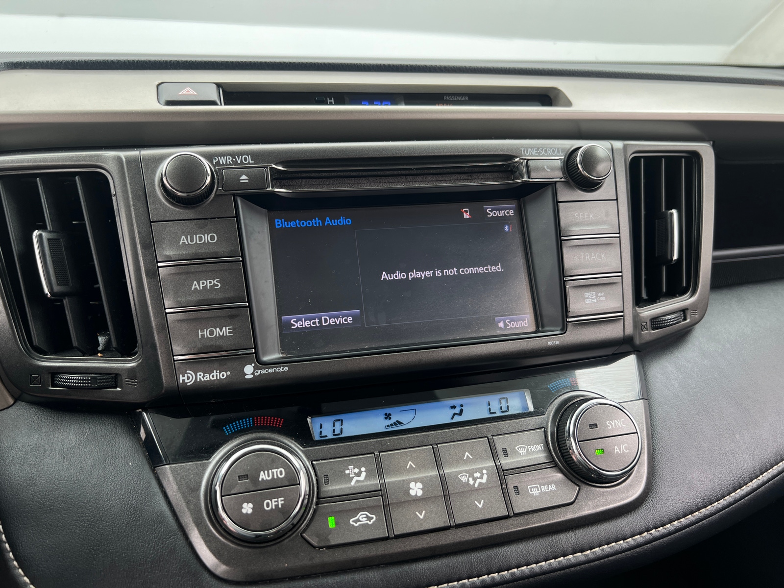 Thumbnail: 2015 Toyota RAV4 - 4