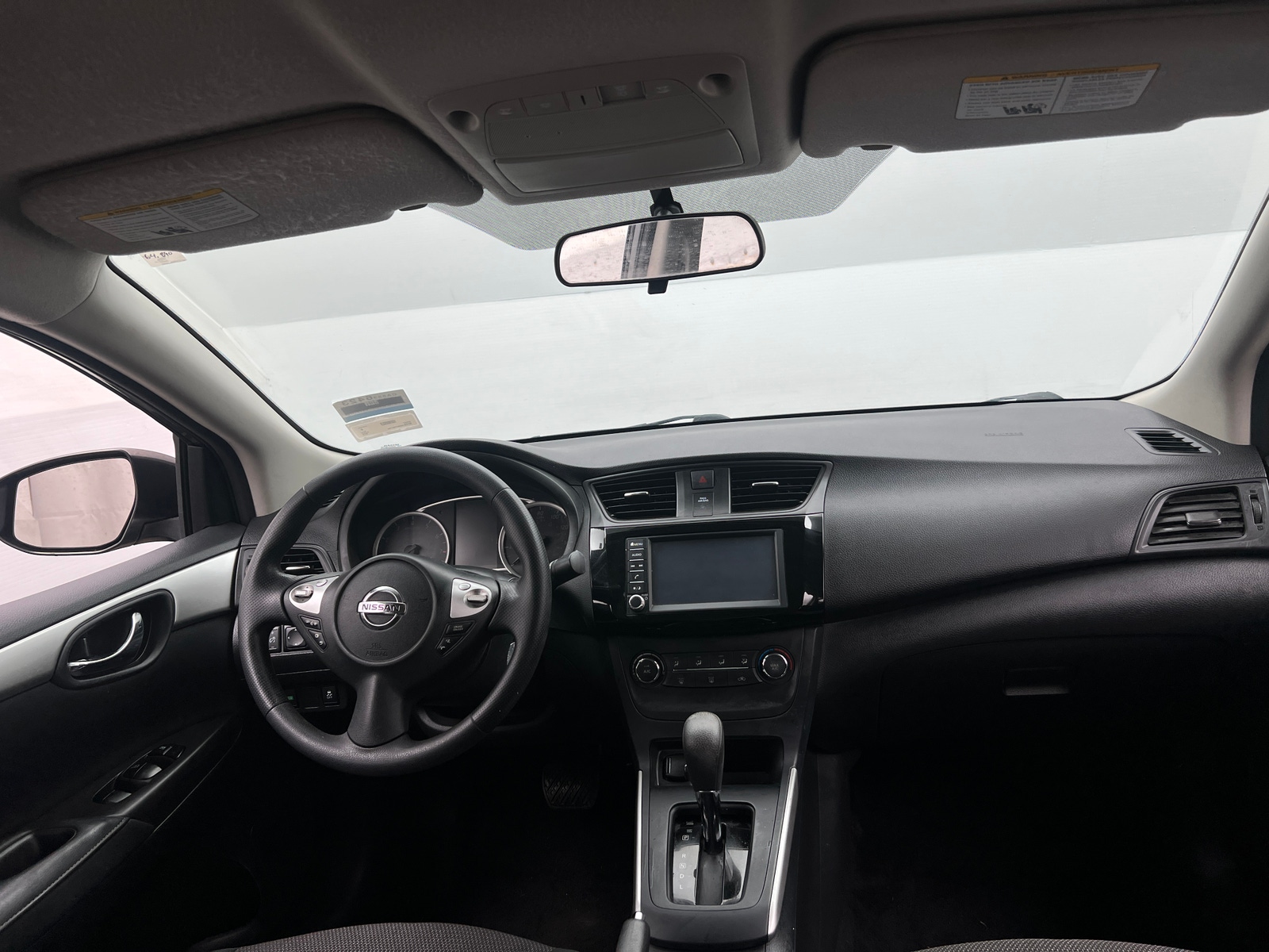 Thumbnail: 2019 Nissan Sentra - 3