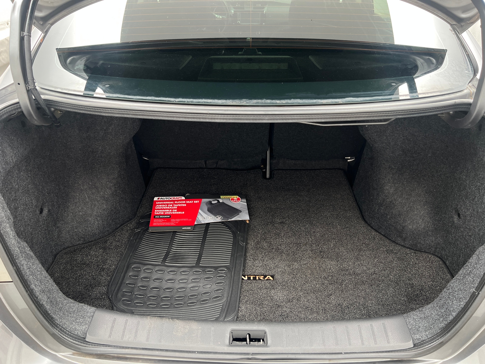 Thumbnail: 2019 Nissan Sentra - 6