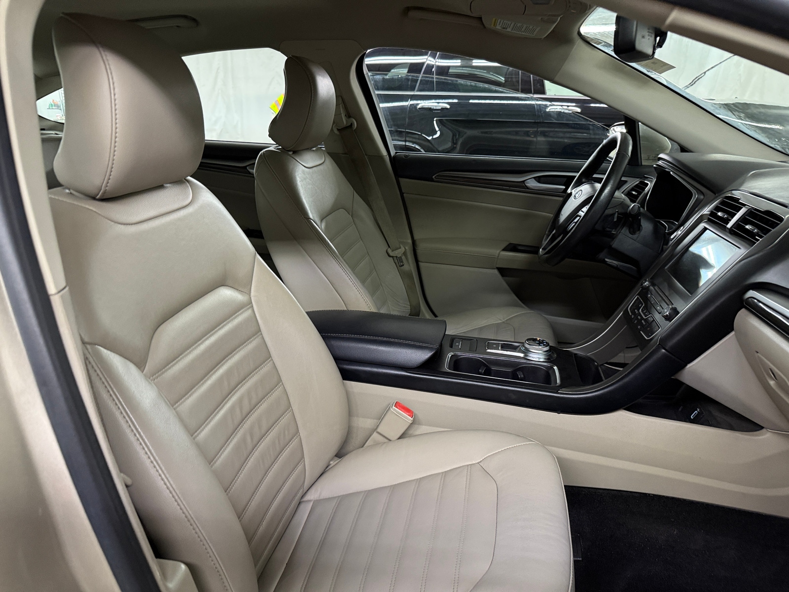 Thumbnail: 2017 Ford Fusion - 2