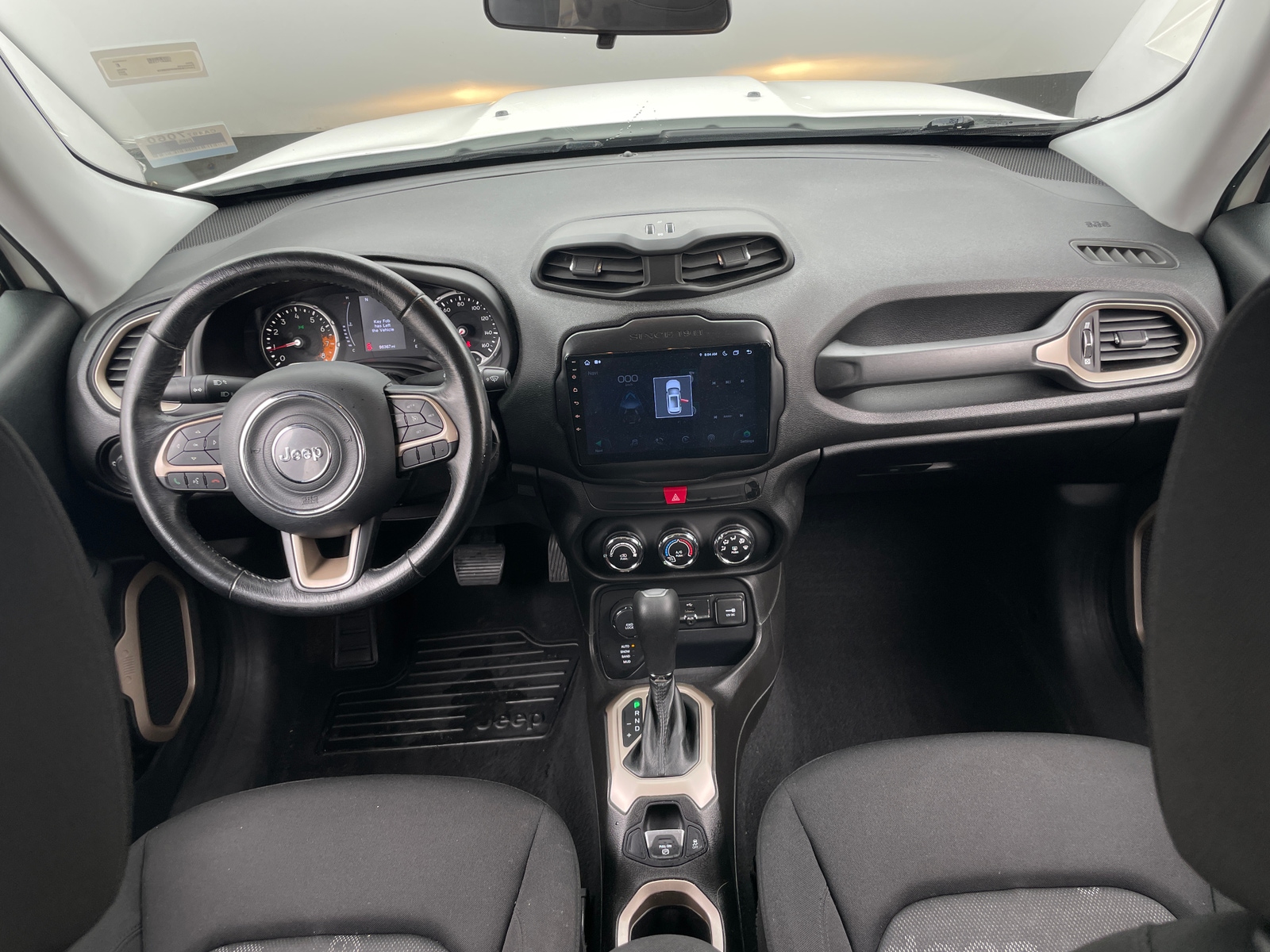 Thumbnail: 2017 Jeep Renegade - 3