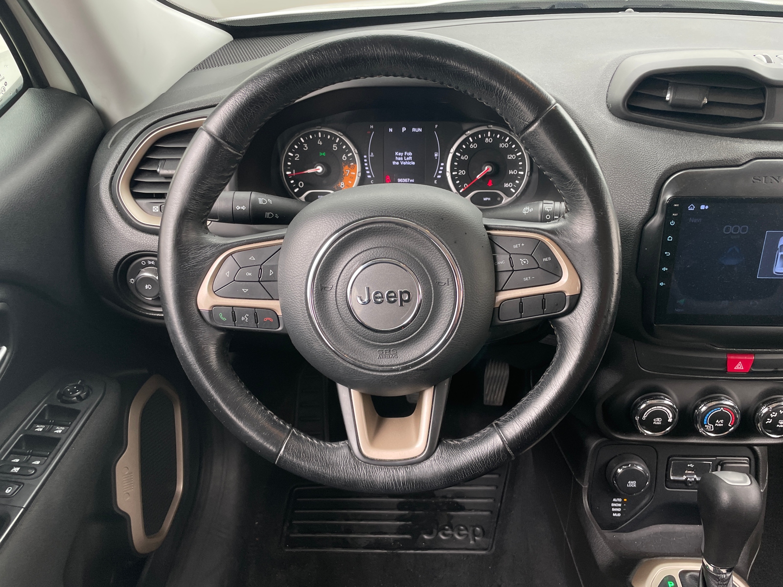 Thumbnail: 2017 Jeep Renegade - 5