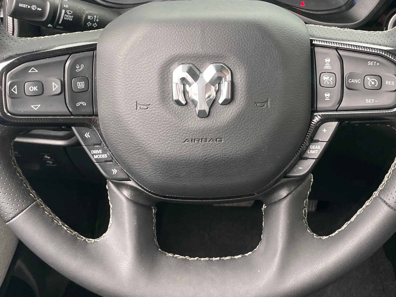 Thumbnail: 2025 RAM 1500 - 4