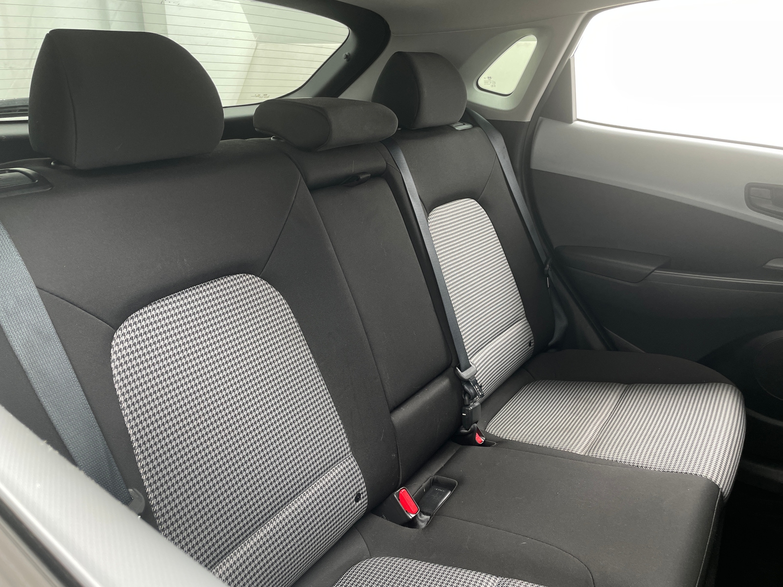 Thumbnail: 2019 Hyundai Kona - 6