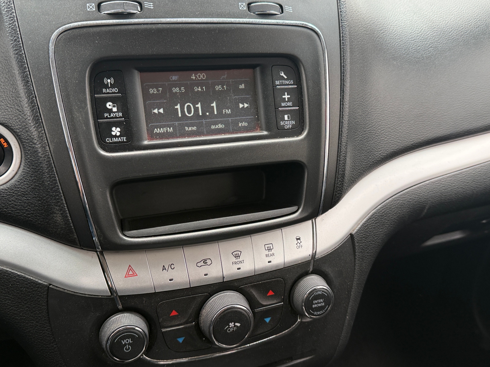 Thumbnail: 2020 Dodge Journey - 4