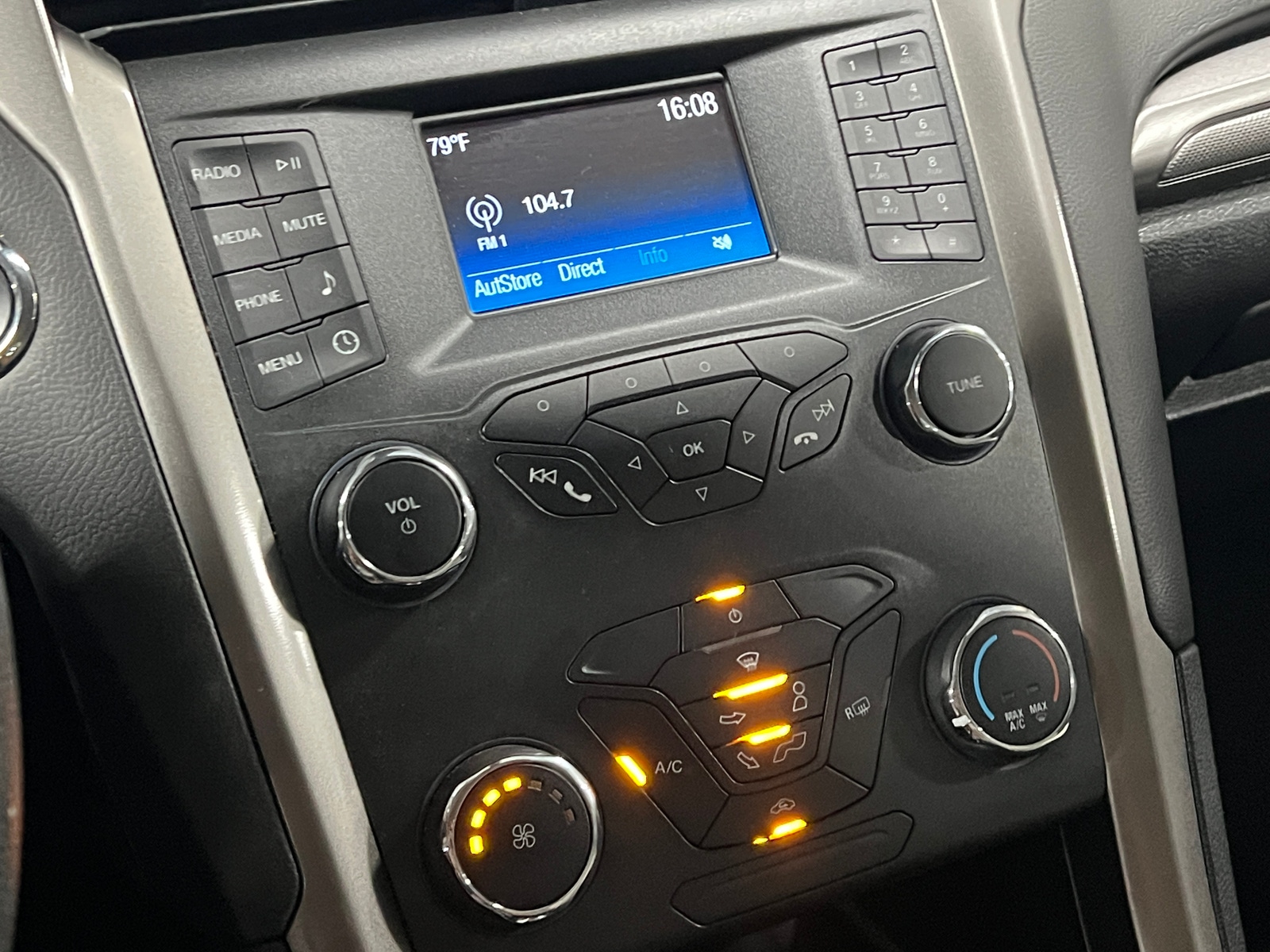 Thumbnail: 2019 Ford Fusion - 4