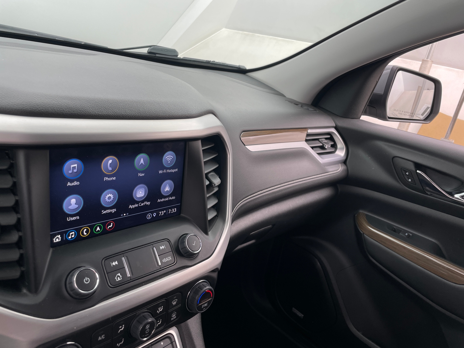 Thumbnail: 2023 GMC Acadia - 4