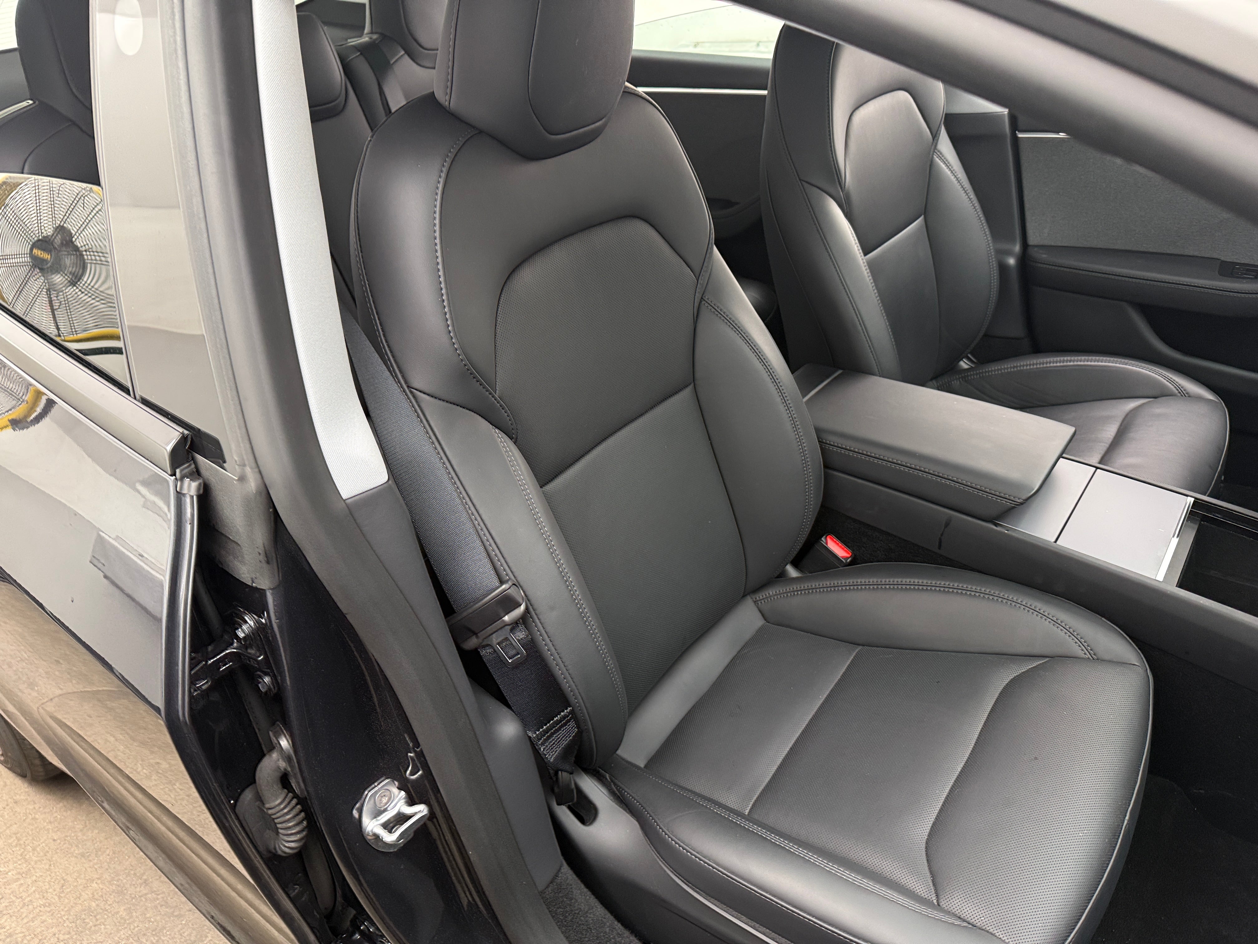 Used 2025 Tesla Model 3 Long Range with VIN 5YJ3E1EAXSF924178 for sale in Auburn, WA