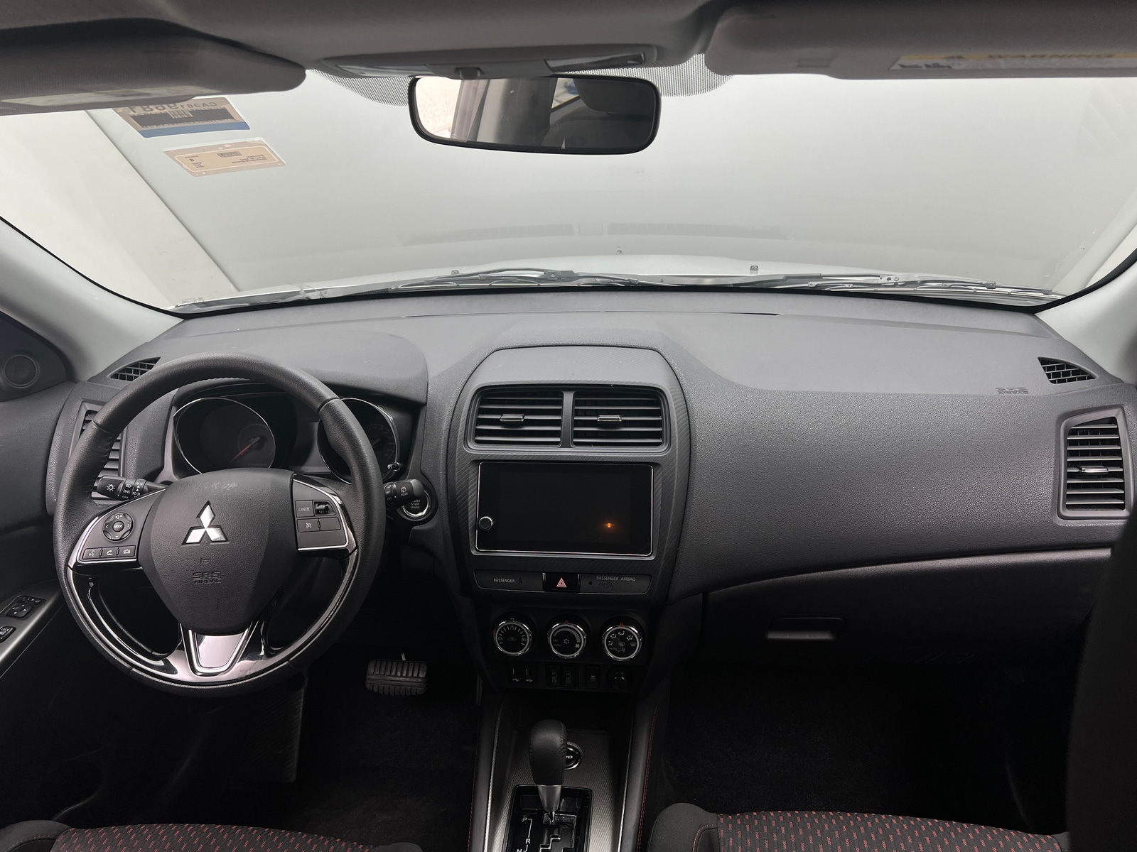 Thumbnail: 2019 Mitsubishi Outlander Sport - 3