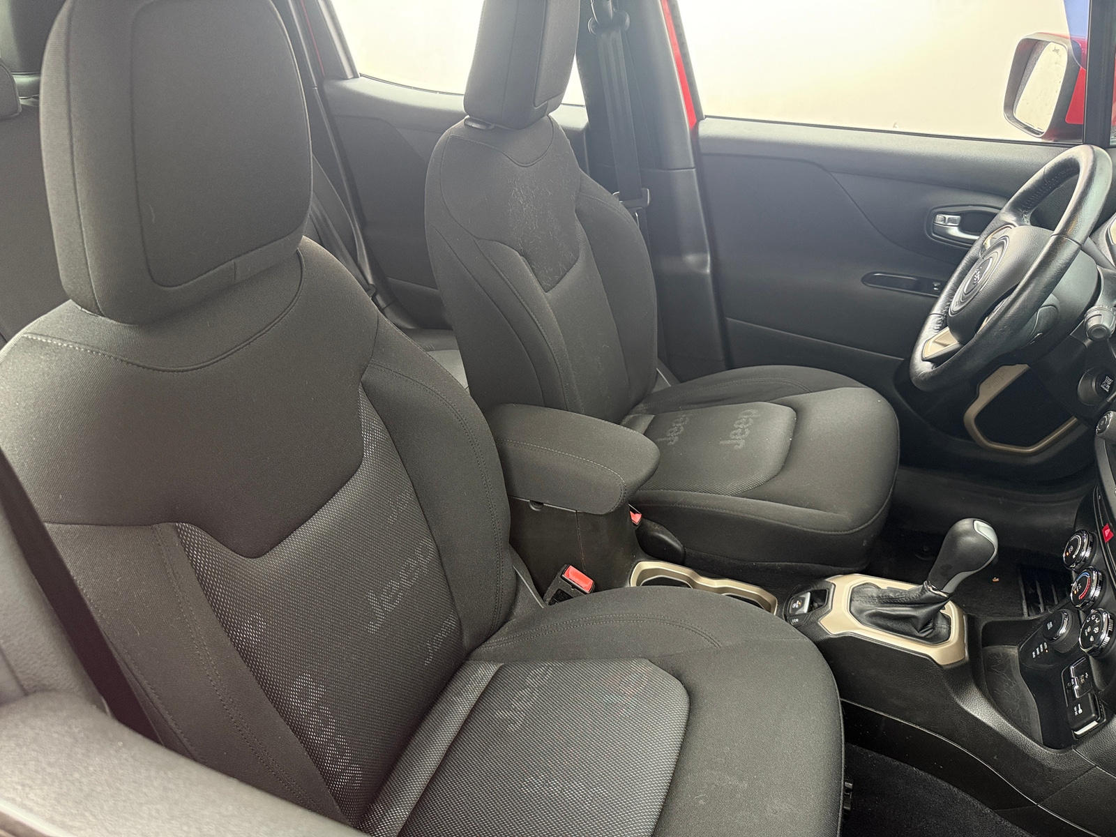 Thumbnail: 2017 Jeep Renegade - 2