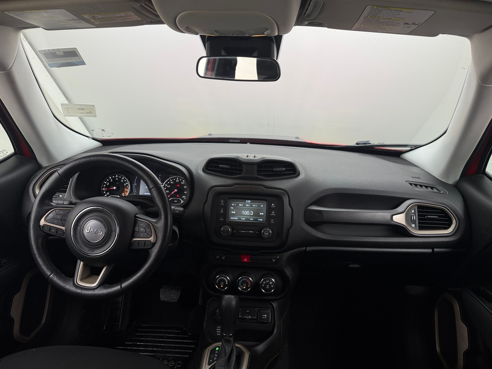 Thumbnail: 2017 Jeep Renegade - 3