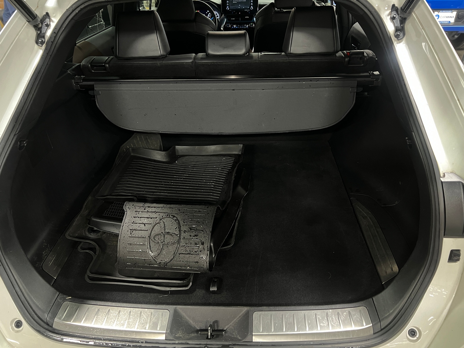 Thumbnail: 2021 Toyota Venza - 7