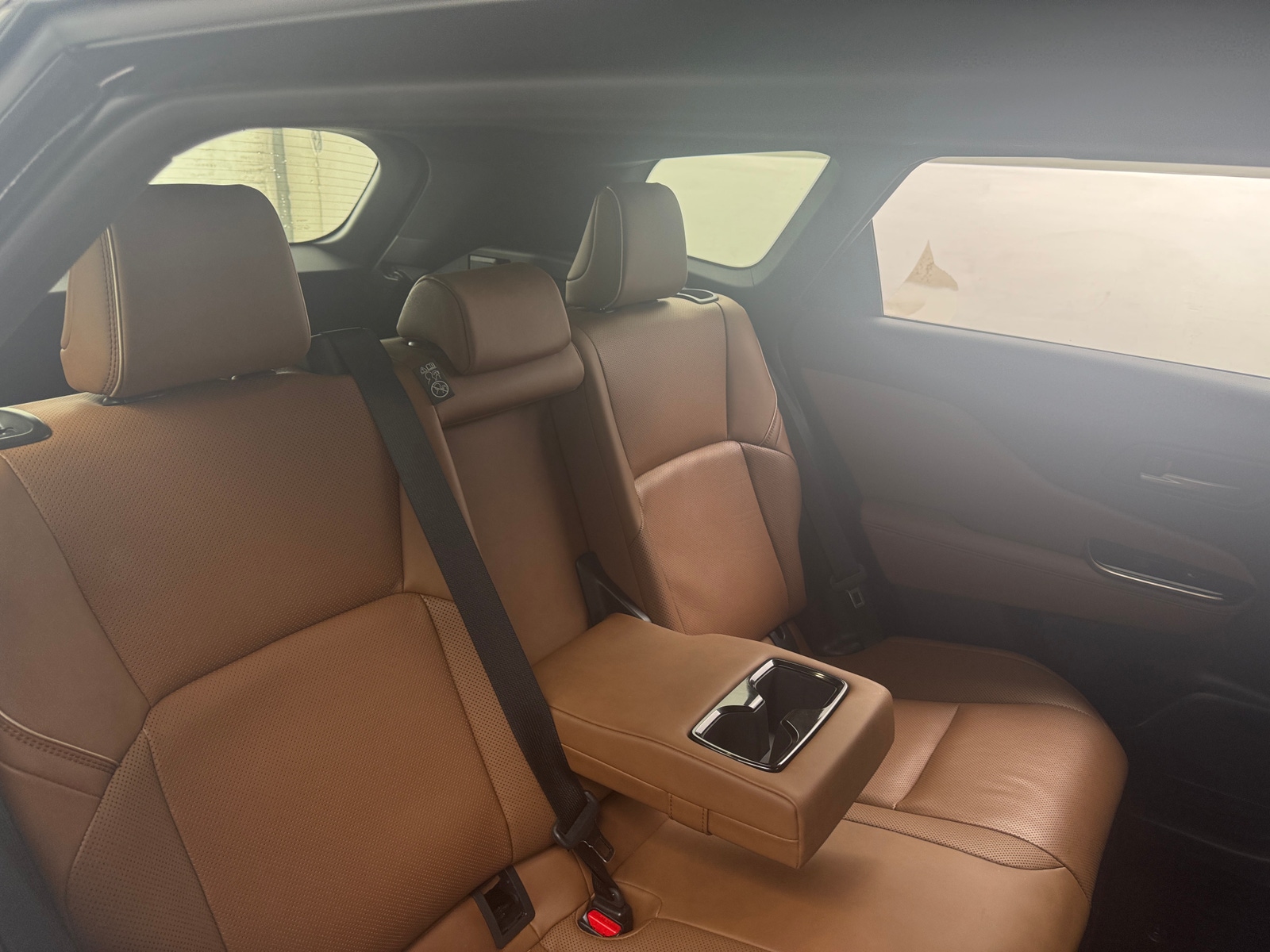 Thumbnail: 2025 Toyota Crown Signia - 5