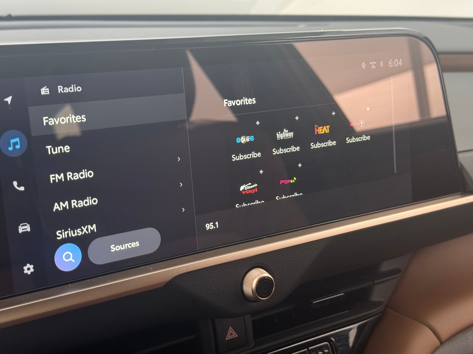 Thumbnail: 2025 Toyota Crown Signia - 3