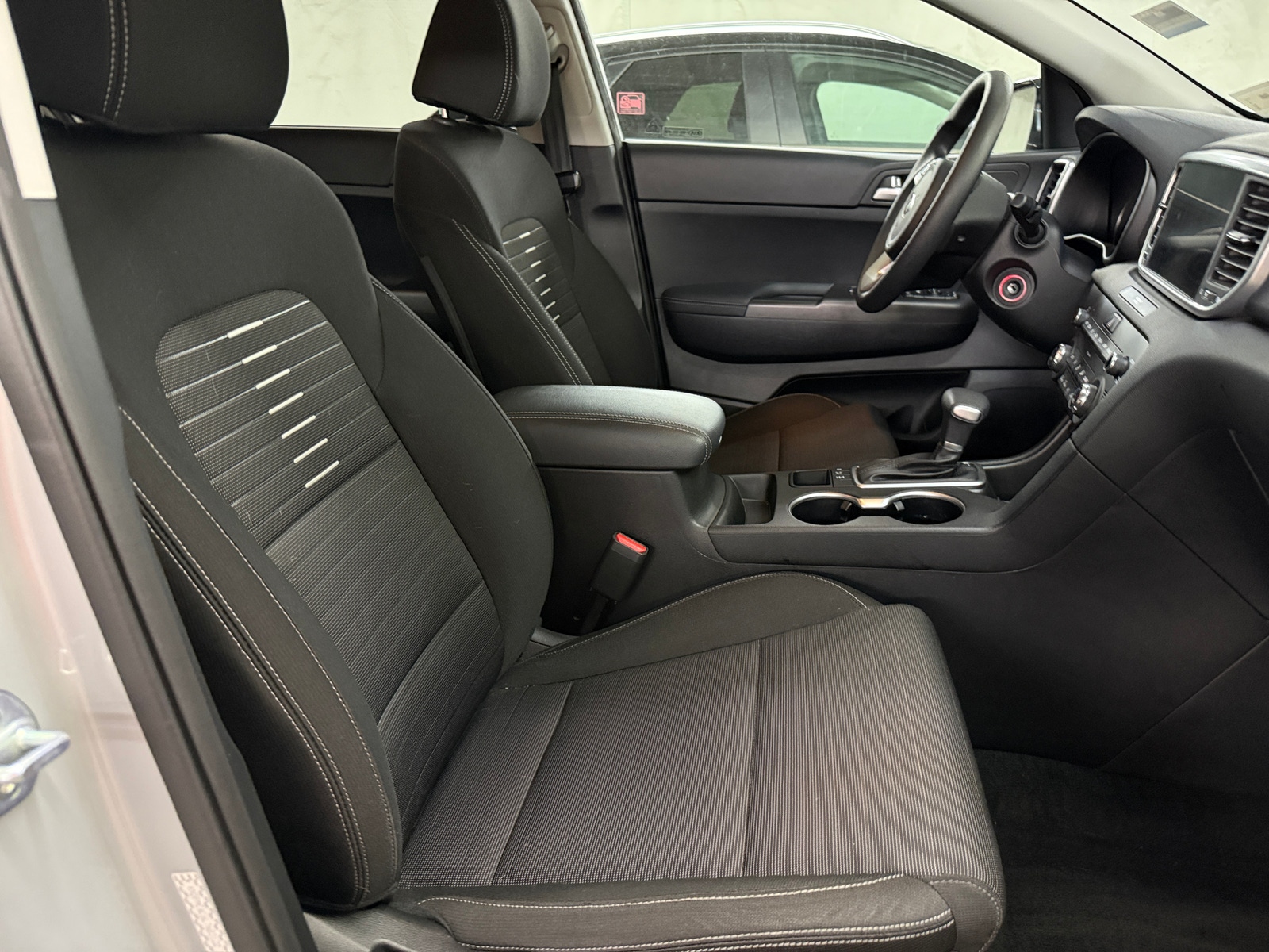 Thumbnail: 2020 Kia Sportage - 2