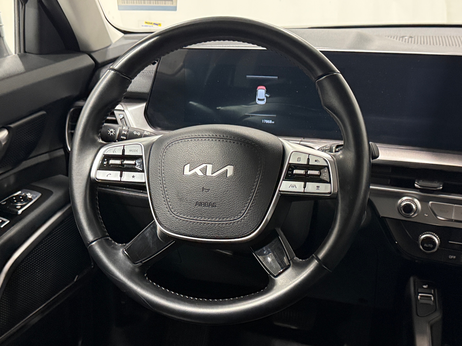 Thumbnail: 2024 Kia Telluride - 4