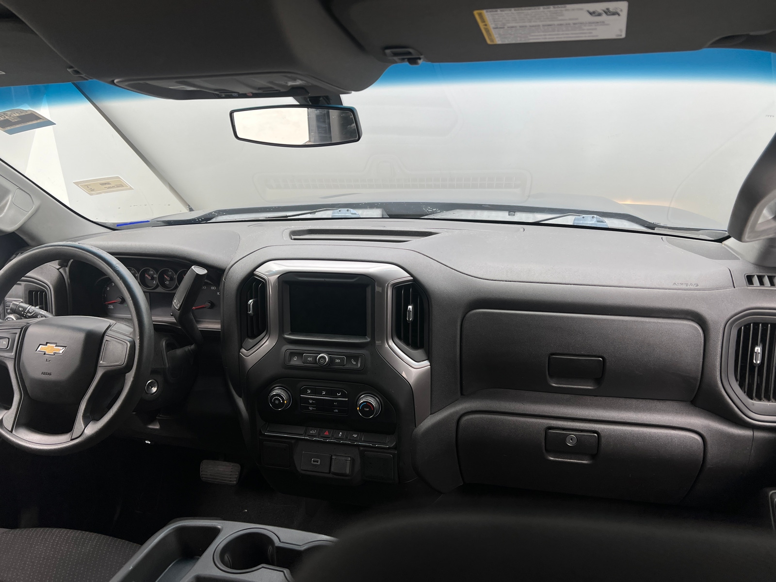 Thumbnail: 2020 Chevrolet Silverado 1500 - 3