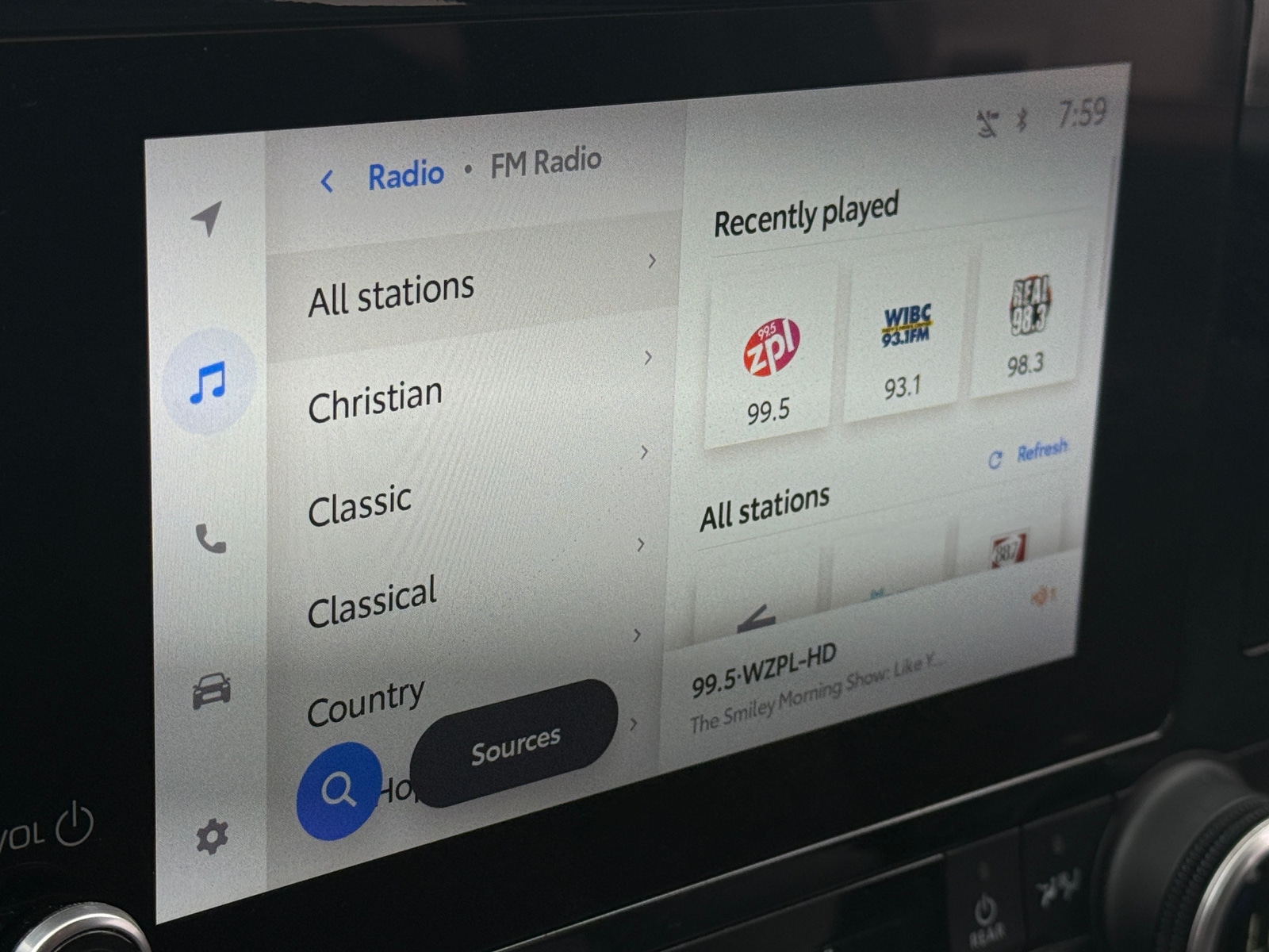 Thumbnail: 2023 Toyota Highlander - 4