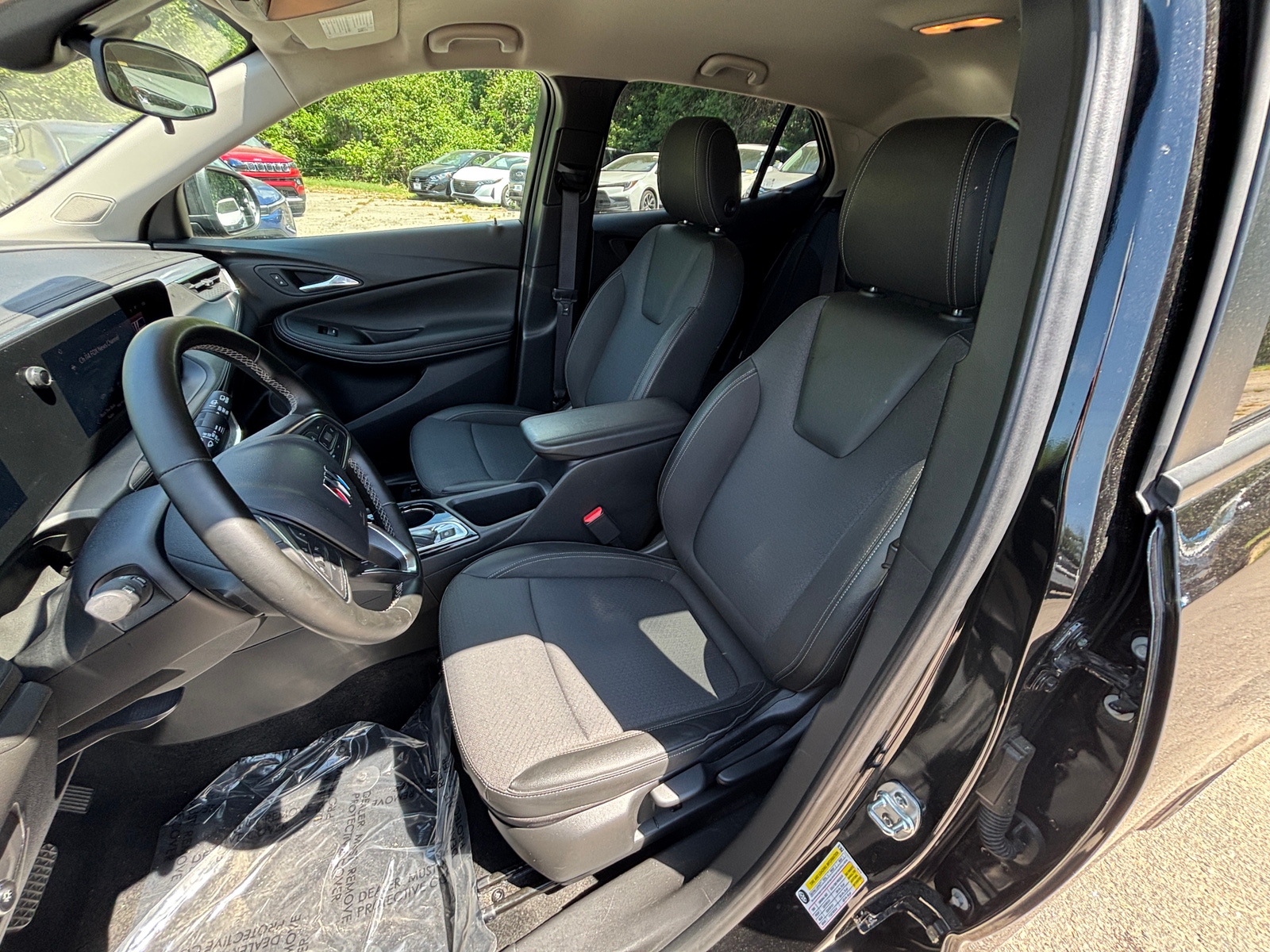 Thumbnail: 2025 Buick Encore GX - 2