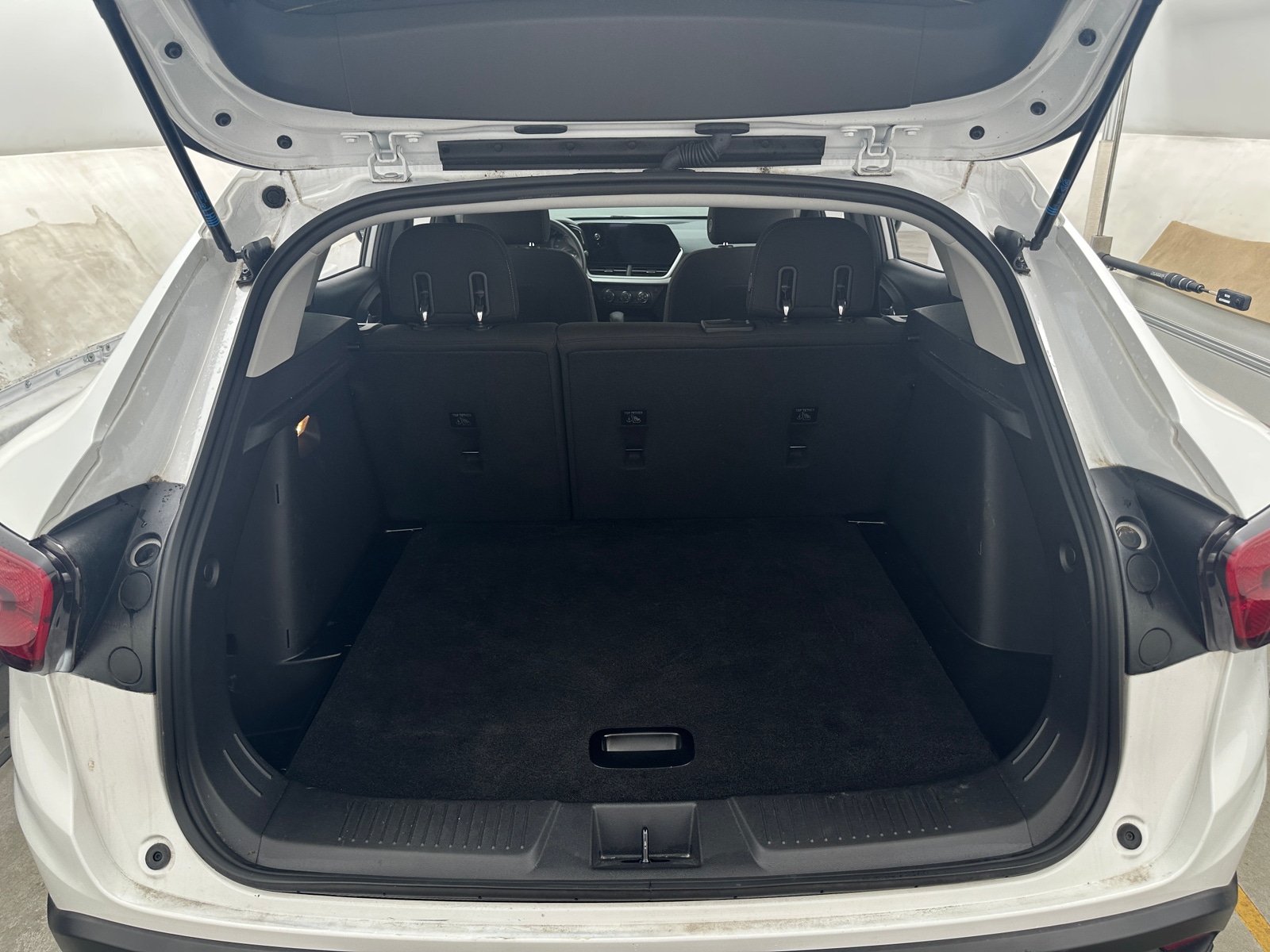 Thumbnail: 2024 Chevrolet Trax - 7