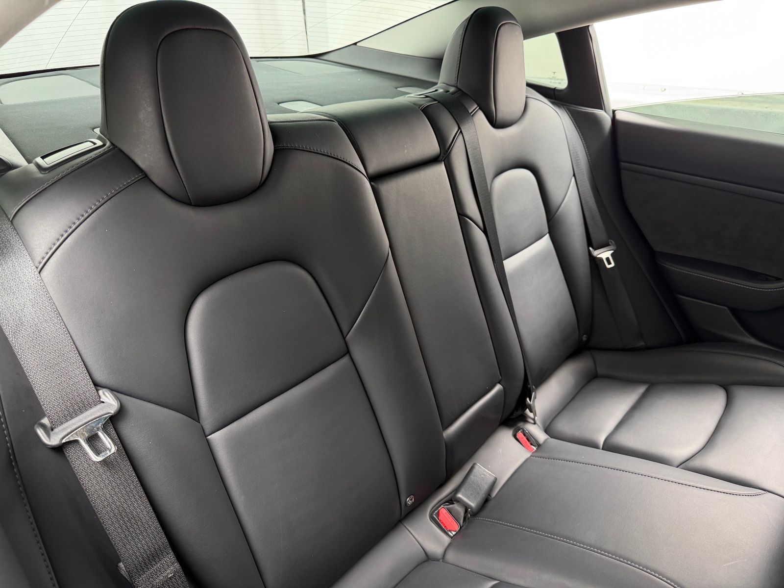 Thumbnail: 2022 Tesla Model 3 - 5