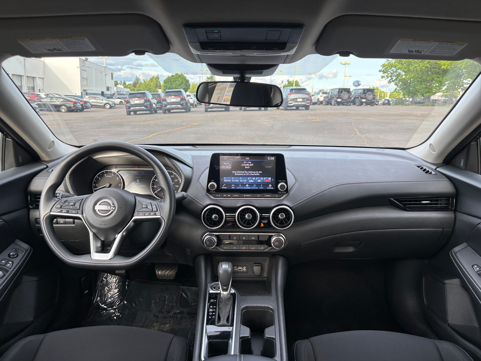 Thumbnail: 2025 Nissan Sentra - 3