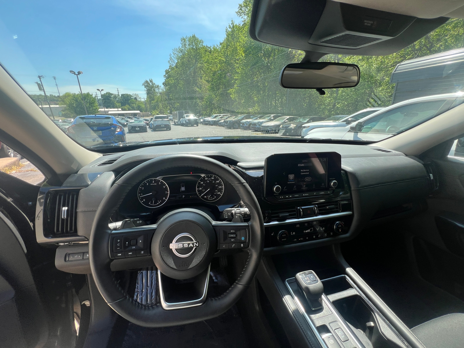 Thumbnail: 2025 Nissan Pathfinder - 3