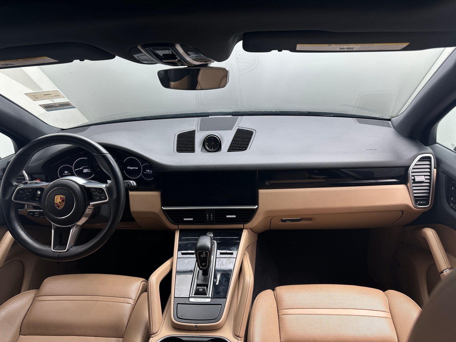 Thumbnail: 2019 Porsche Cayenne - 2