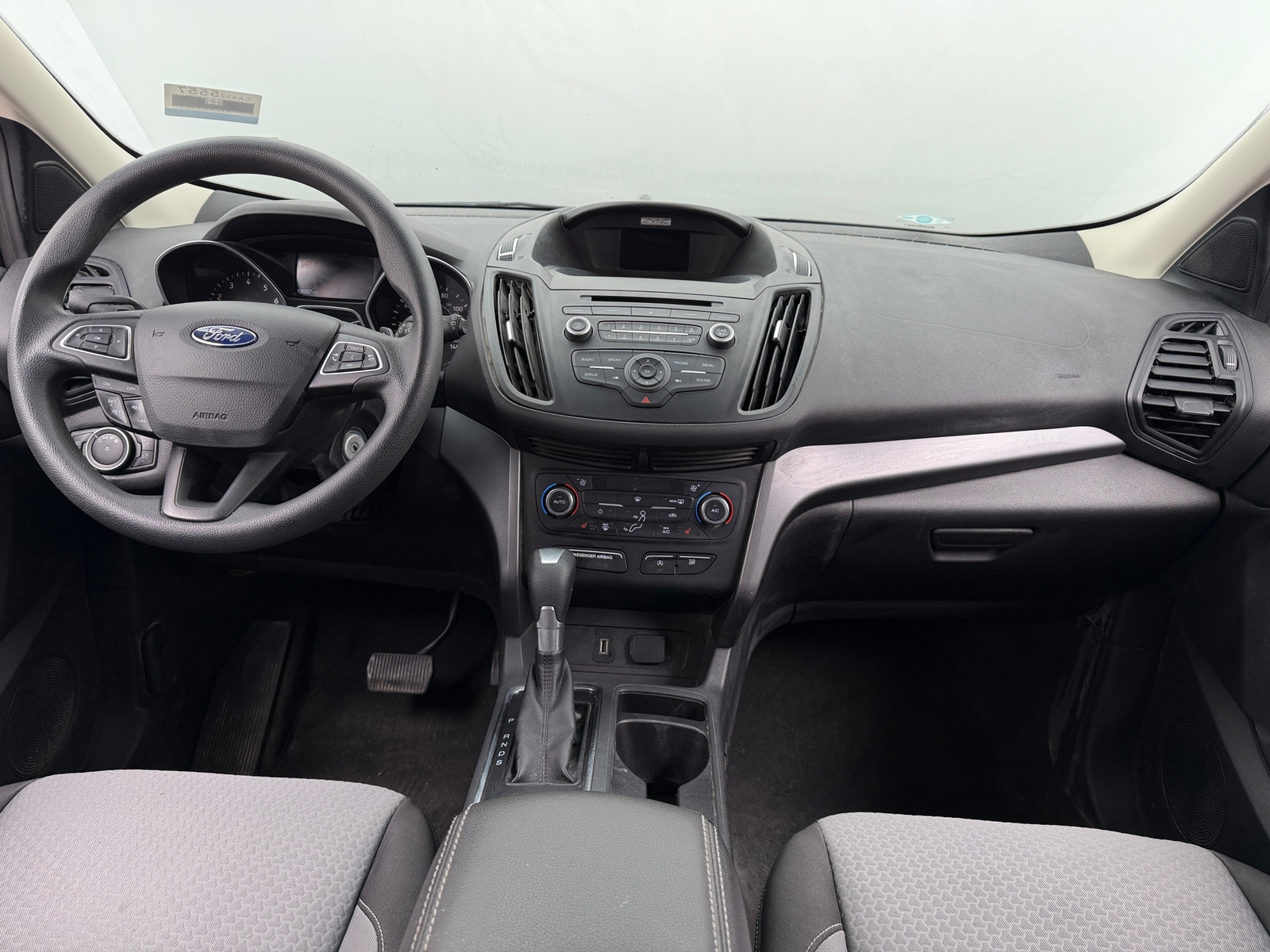 Thumbnail: 2017 Ford Escape - 3