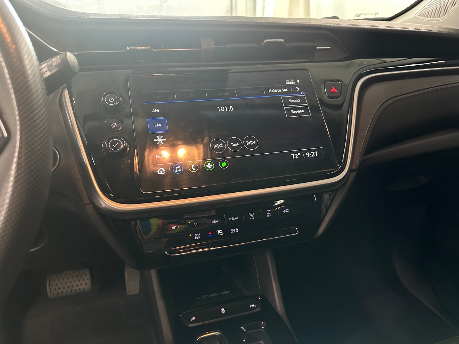 Thumbnail: 2023 Chevrolet Bolt EUV - 4