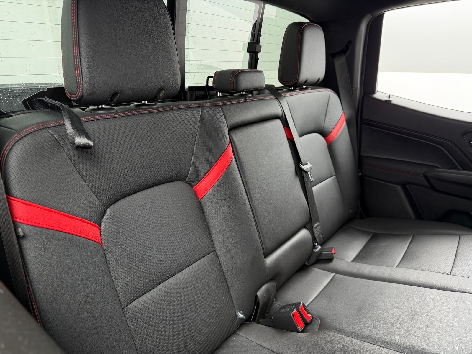Thumbnail: 2023 Chevrolet Colorado - 6