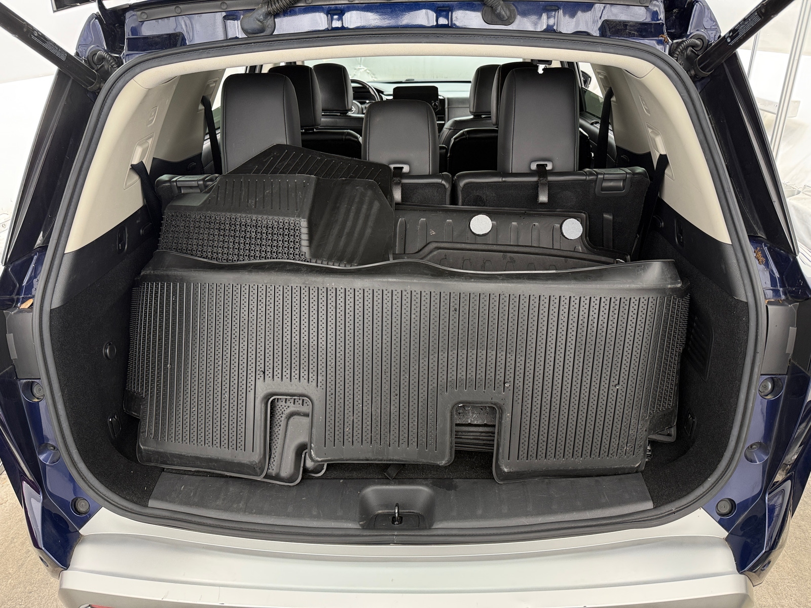 Thumbnail: 2022 Nissan Pathfinder - 6