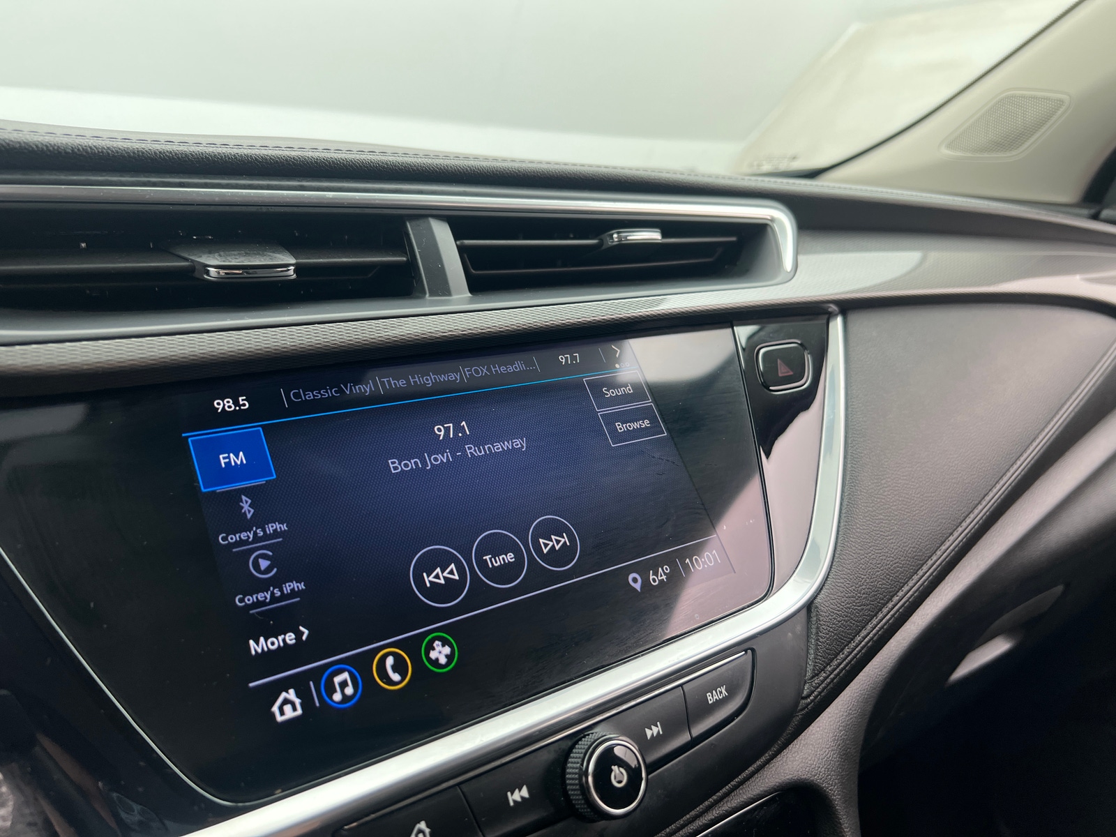 Thumbnail: 2021 Buick Encore GX - 3